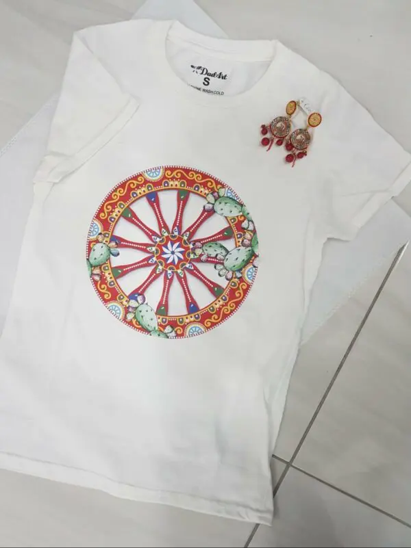 T-shirt with Sicilian cart wheel and cactus. stretch fabric