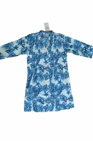 Blue coral patterned shirt caftan with buttons, opaque fabric, 3-quarter sleeve with button to make the sleeve short. Sizes: S/M; L/XL100% cotton