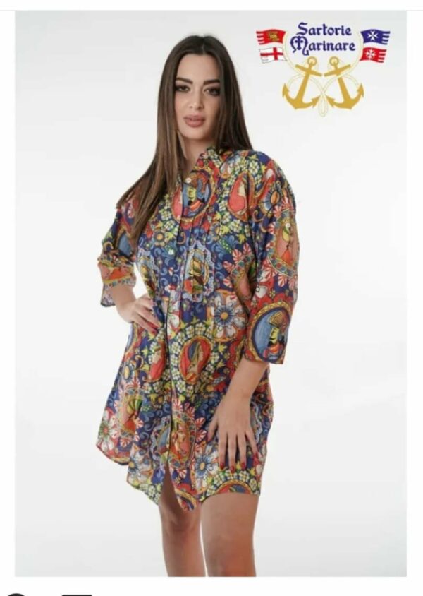 Sicilian Pupi patterned shirt caftan with buttons, opaque fabric, 3-quarter sleeve with button to make a short sleeve. Presence of decorations with micro beads. sizes: s/m; l/xl 100% cotton