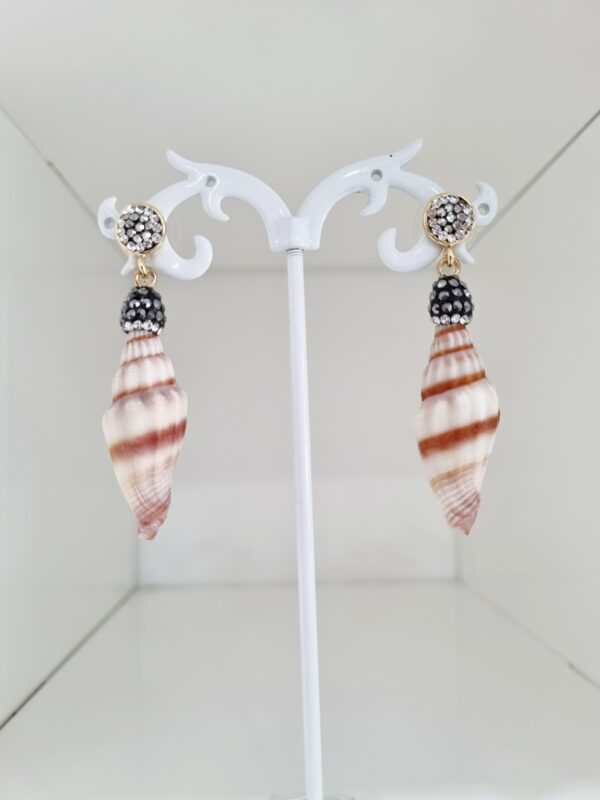 Shell and Marcasite earrings. Length 6cm Weight 5.5gr