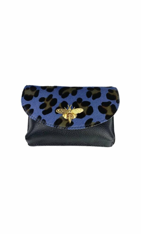 Shoulder bag from the animalier collection in real leather and ponyskin, equipped with flap and golden metal bee closure. Shoulder bag in golden chain. Measurements L 17.5cm H 12cm B 5cm. (cell phone enters) COLOURS: large spotted beige, electric blue, yellow, green, baby blue, red. Beige and pink narrow spotted.