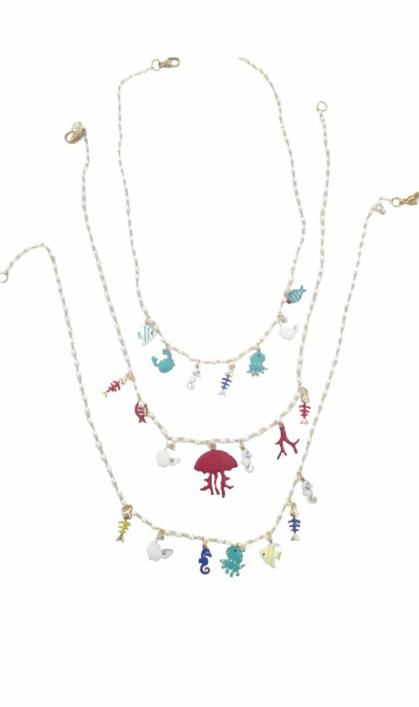 Marine necklaces with microbeads and mixed enamelled charms – Length 35cm