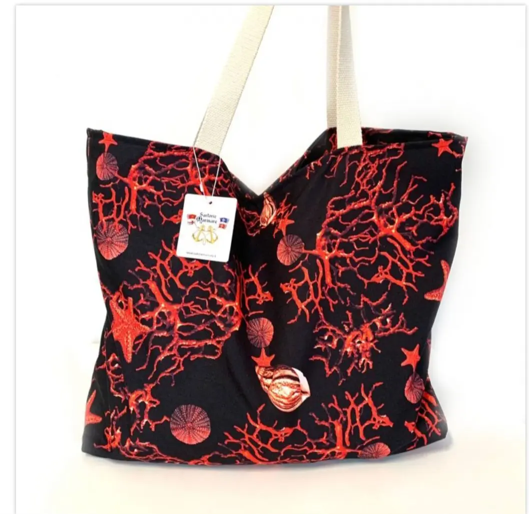 Large Beach Shopper Bag in Polyester with Zip Closure, Red Coral Pattern
