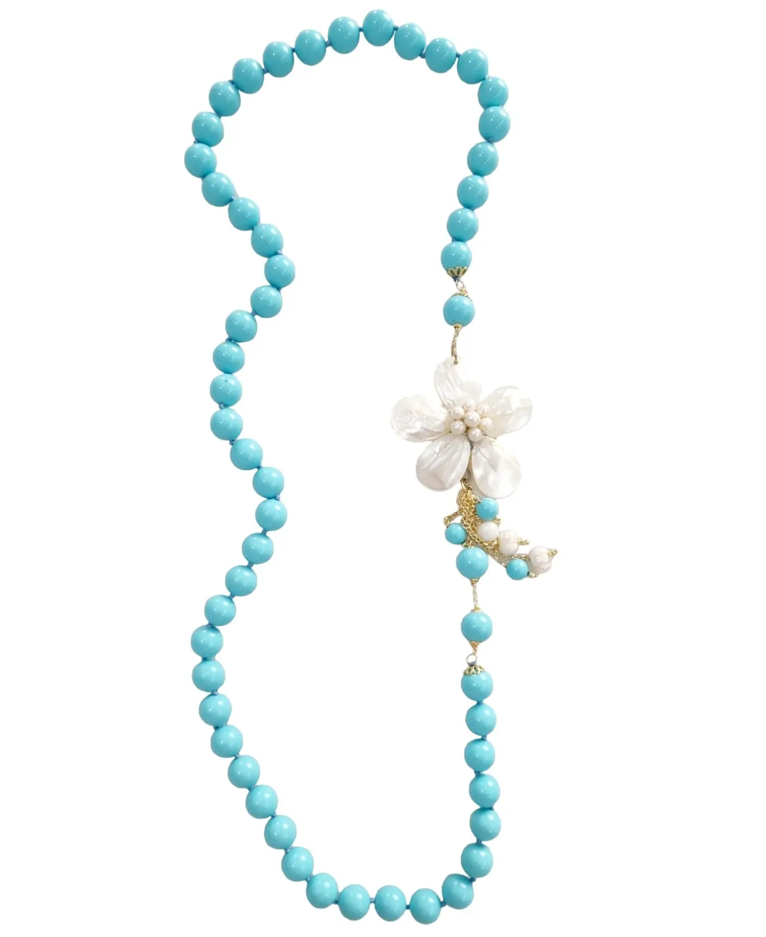 Collana con pasta di turchese, perle di fiume e fiore in madreperla – Lunghezza 79 cm