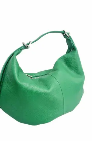 Genuine leather bag, made in Italy, with extendable handle, lined interior with side pockets. Green colour.