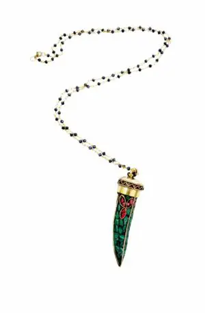 Lange Halskette mit anthrazitfarbenen Kristallen und Perlmutthorn, Länge 86 cm – Hochwertiges Schmuckstück