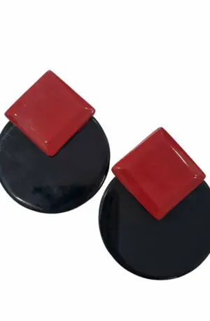 Pendientes de hueso negro y rojo con pasador de plata 925, de 6 cm de largo y peso 15,3 g.