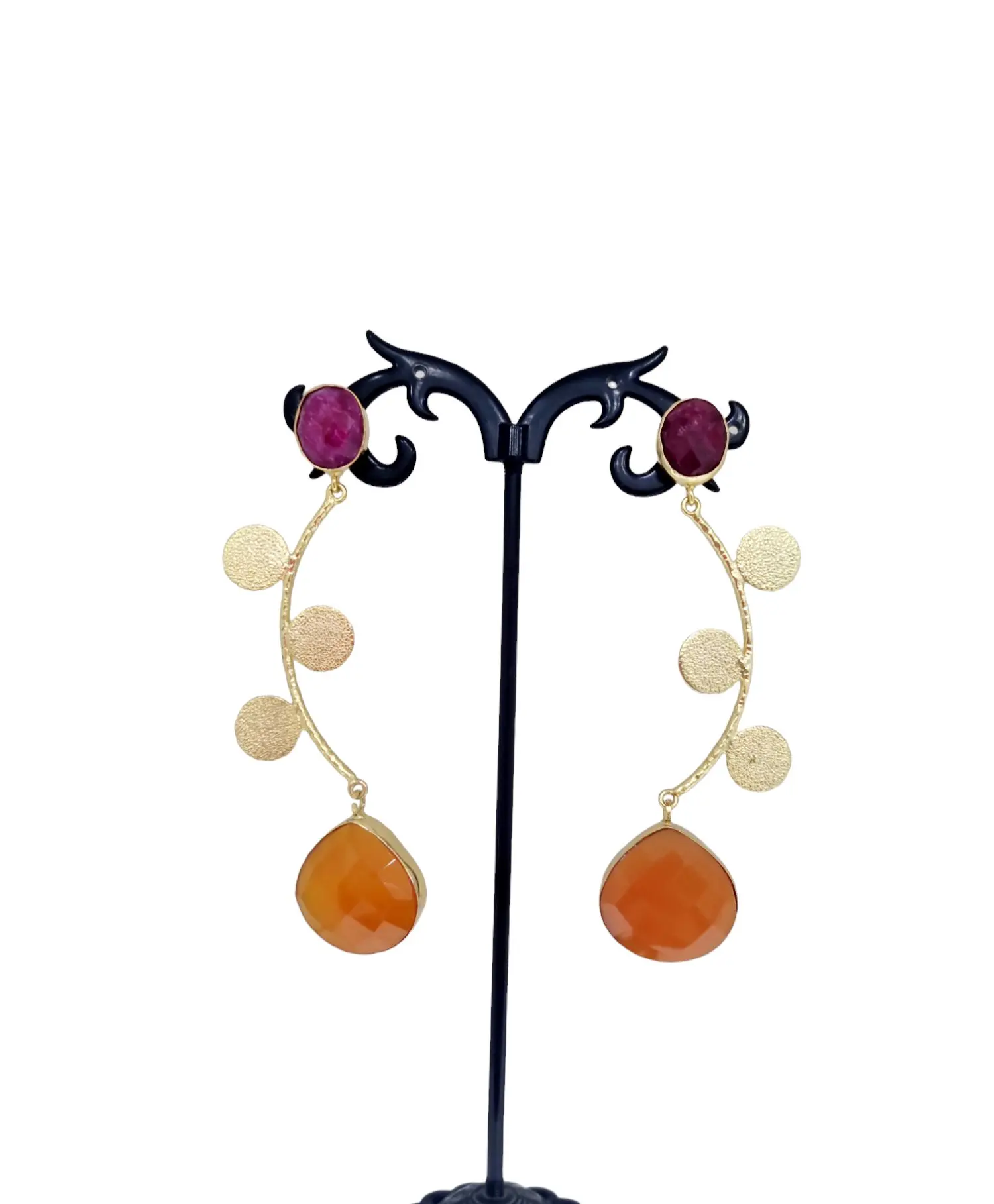 Earrings made with brass, ruby root and agate. Length 8cm Weight 8.1gr