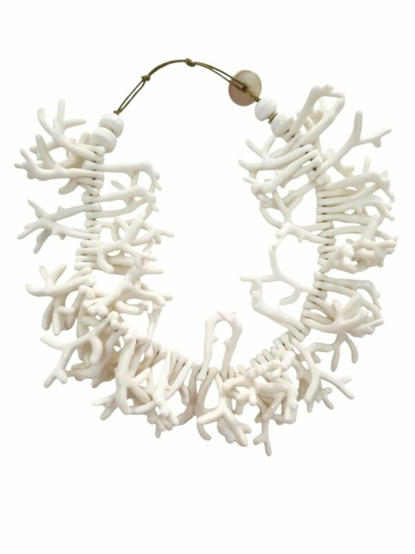 Adjustable choker necklace with white resin twigs. Length 48cm Free shipping