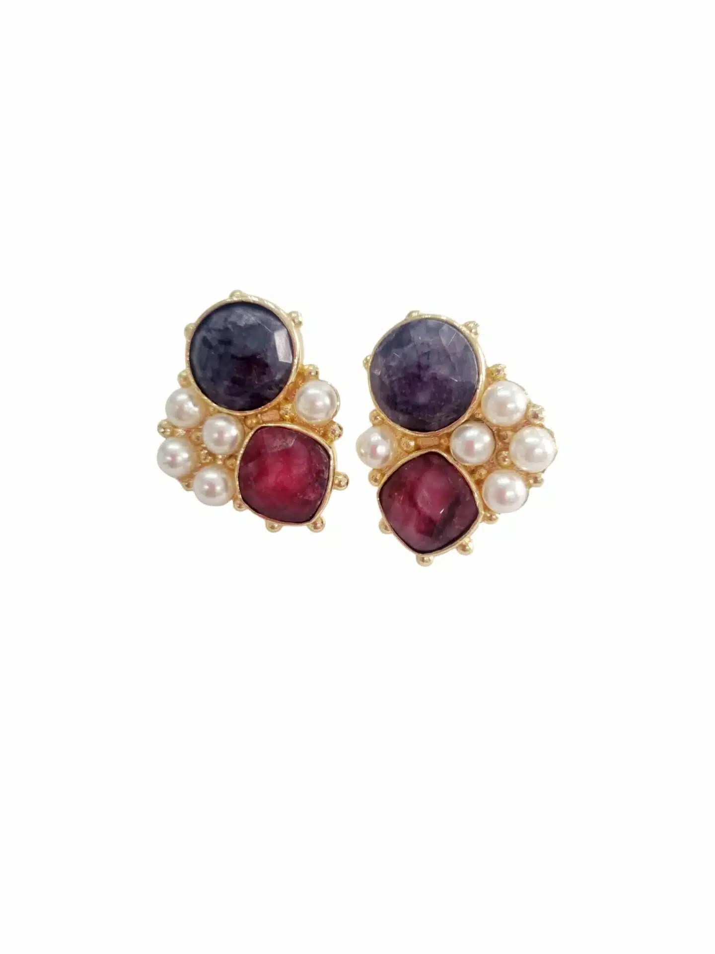 Ear studs made on a brass base with river pearls, lapis lazuli and ruby root set. Length 2cm Weight 6.1gr Free Shipping