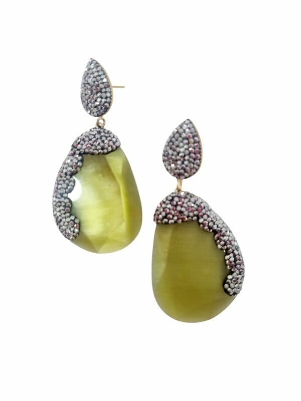 Earrings made with acid green cat's eye and marcasite.Weight 11.7grLength 6cm Free shipping