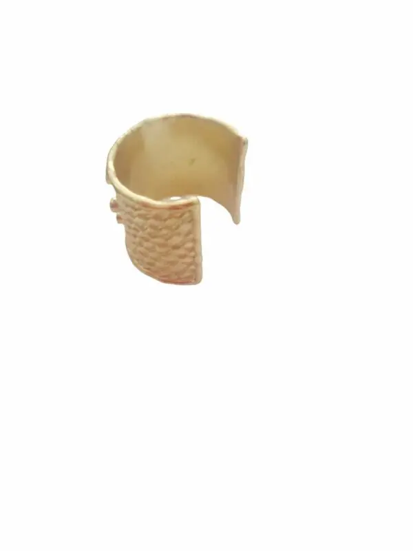 Adjustable band ring, made of hammered brass and set with multicolored zirconia. Free shipping