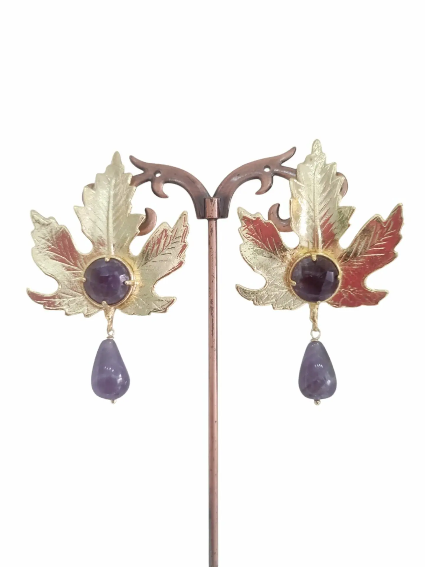 Earrings made with brass leaf and amethyst. Length 5.5cm Weight 11.7gr Free Shipping