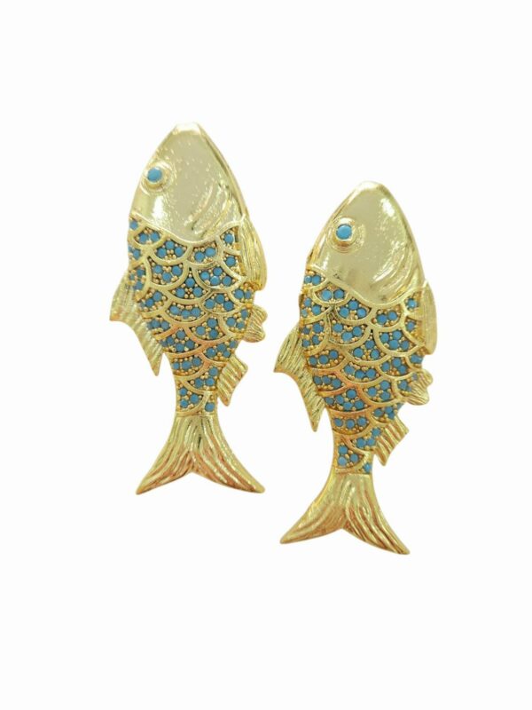 Orecchini  pesciolini in ottone con zirconi incastonati. Lunghezza 5.5cm Peso 10.5gr Colori blu, fucsia, turchese  e arancio Spedizione Gratuita