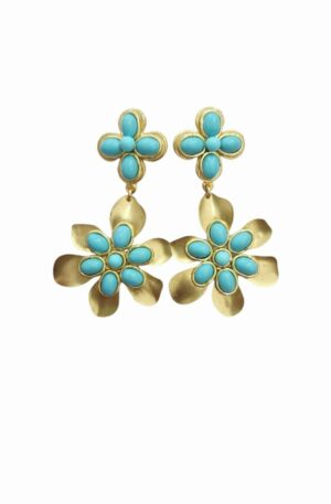 Orecchini realizzati artigianalmente con ottone e turchese. 
lunghezza 5.5cm
peso 7.9gr Spedizione Gratuita