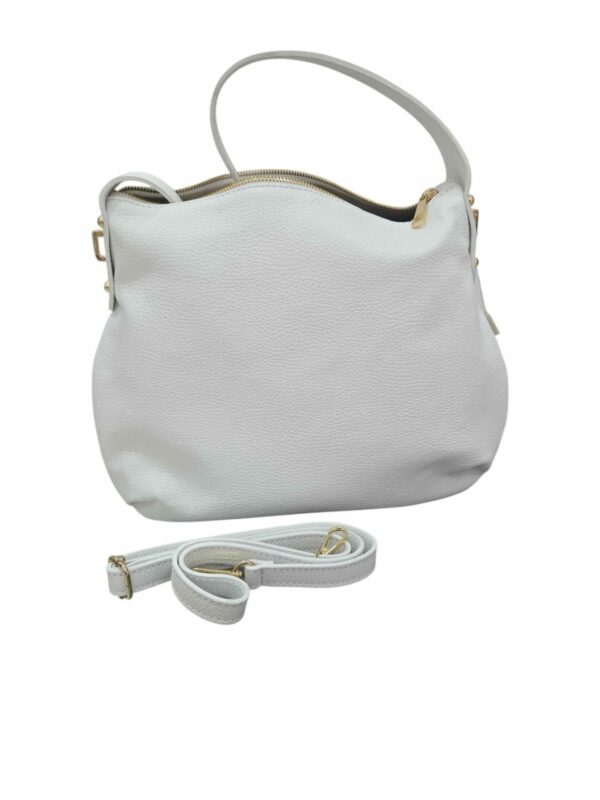 Borsa in vera pelle bianca manico ampio e tracolla interno foderato con scomparti laterali due aperti uno con zip. Chiusura con zip. Made Italy.Misure H29 B9 L30 Spedizione Gratuita