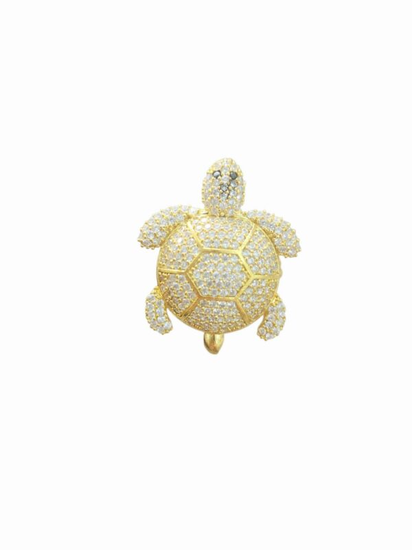 Anello regolabile realizzato con tartaruga in ottone e zirconi bianchi incastonati
grandezza 3cm x 2.5cm Spedizione Gratuita