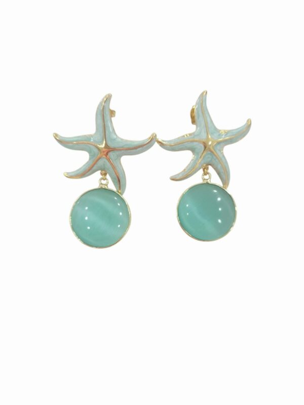 Orecchini realizzati con stella smaltata e pendente occhio di gatto.lunghezza 4.5cmpeso 6.6gr Spedizione Gratuita
