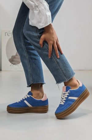 Sneakers azzurre e rosa scamosciate con doppio rialzo 4.5cm, suola antiscivolo. Spedizione Gratuita