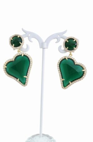 Orecchini  realizzati con cristalli verdi e zirconi su base in acciaio dorato.lunghezza 5cmpeso 10gr Spedizione Gratuita