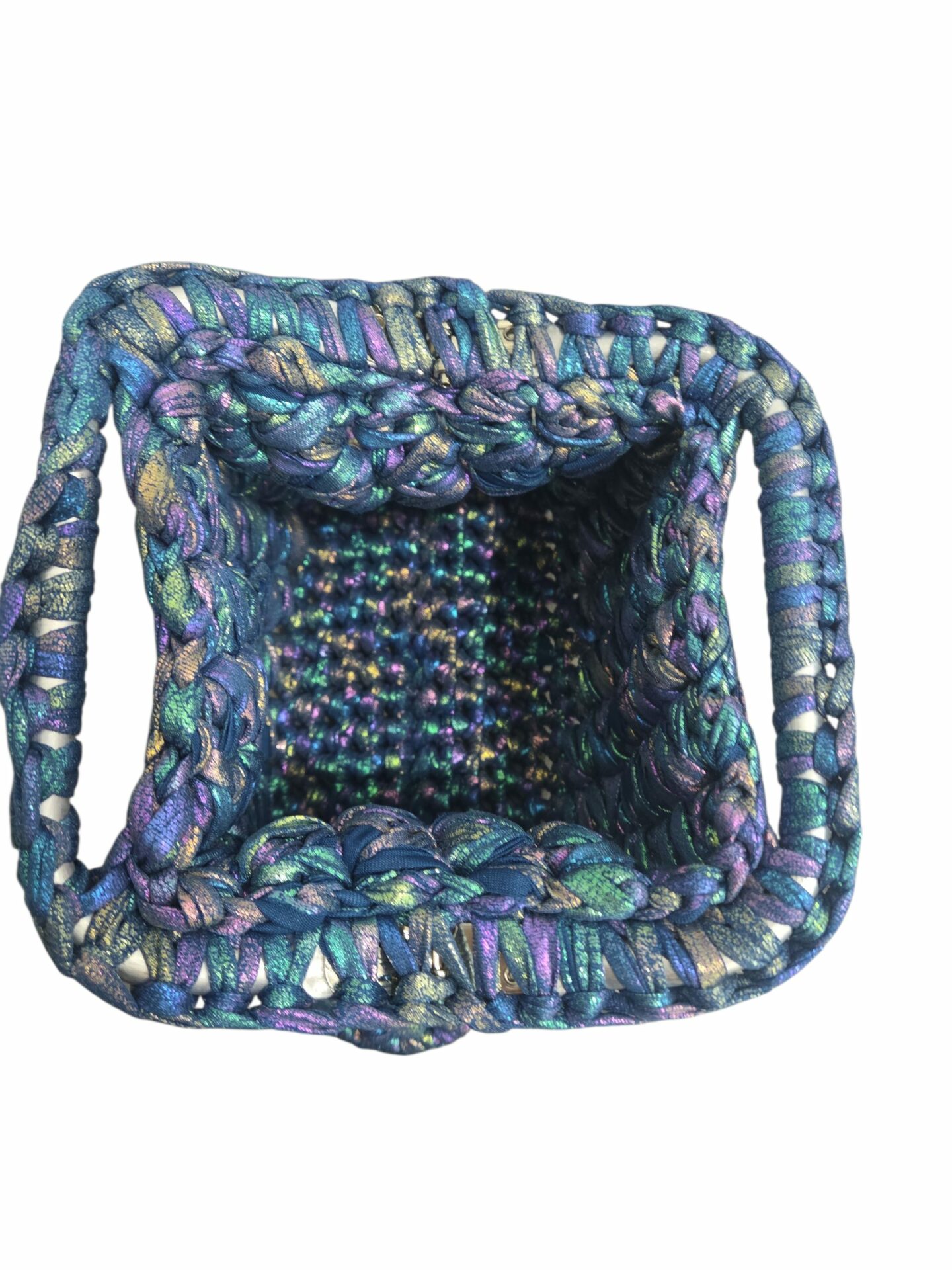 Clutch bag handcrafted with laminated fabric, dimensions H14 W10 L23, Free Shipping Borsa Clutch realizzata artigianalmente con tessuto laminatomisure H14 B10 L23 Spedizione Gratuita