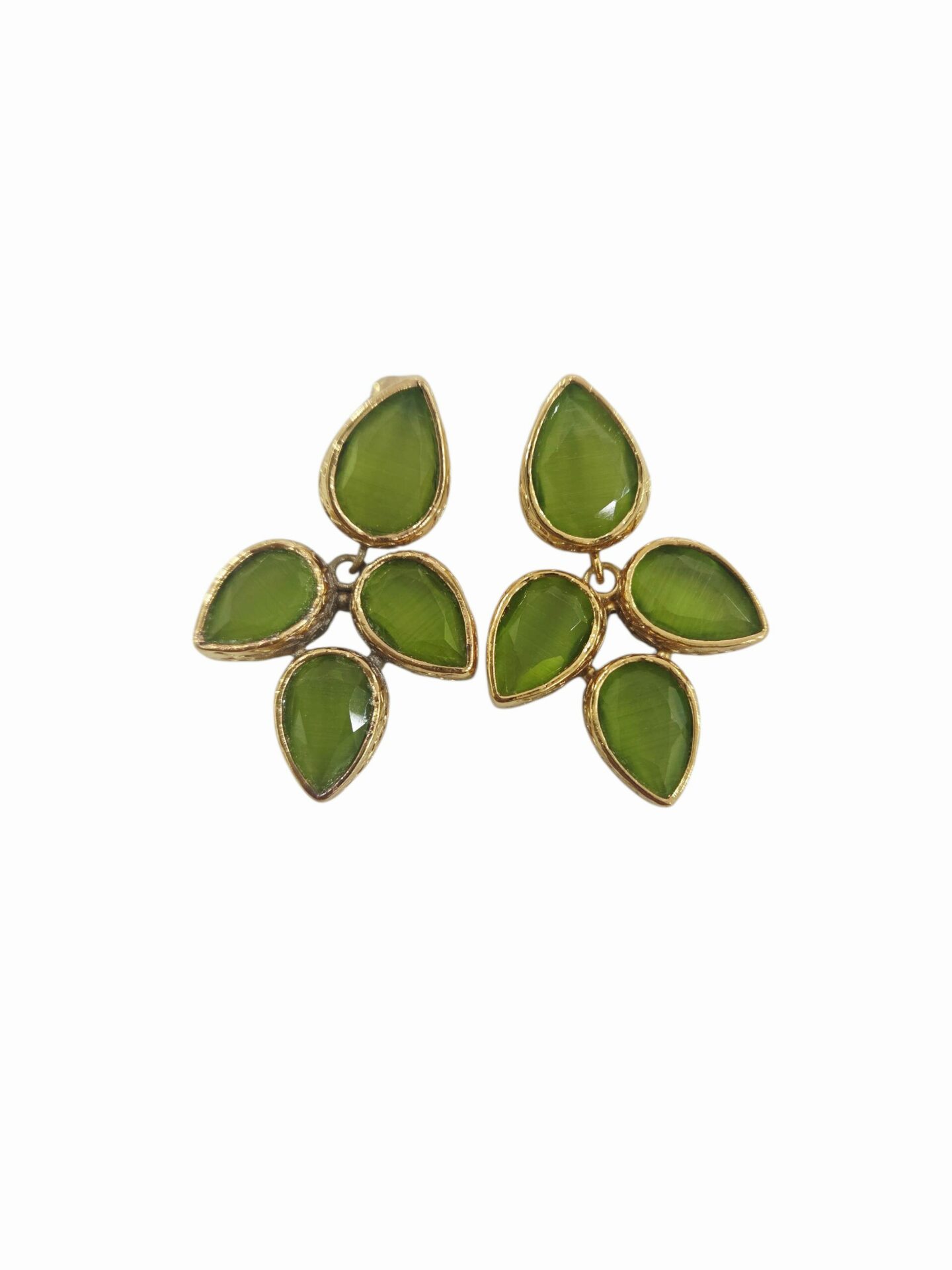 Orecchini realizzati in ottone connocchio di gattolunghezza 3.5cmpeso 8.8gr Spedizione Gratuita Orecchini realizzati in ottone connocchio di gattolunghezza 3.5cmpeso 8.8gr Spedizione Gratuita