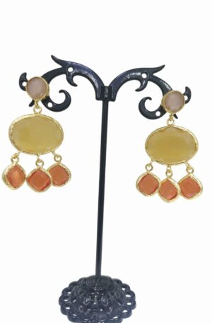 Orecchini realizzati con occhio di gatto multicolore,contornati da ottone
lunghezza 4cm
peso 5.5gr Spedizione Gratuita Orecchini realizzati con occhio di gatto multicolore,contornati da ottone
lunghezza 4cm
peso 5.5gr Spedizione Gratuita