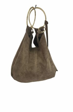 Borsa Sacca nuda in camoscio,made Italy, con borsellino estraibile,chiusura con bottone magnetico,tracolla lunga e manici tondi dorati possibilità di indossarla a mano o mezzo braccio Colore fango Misure H32 B7 L27 Spedizione Gratuita Borsa Sacca nuda in camoscio,made Italy, con borsellino estraibile,chiusura con bottone magnetico,tracolla lunga e manici tondi dorati possibilità di indossarla a mano o mezzo braccio Colore fango Misure H32 B7 L27 Spedizione Gratuita