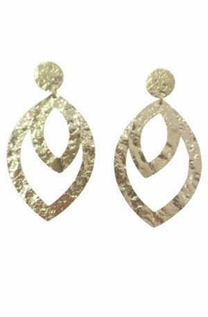 Orecchini realizzati artigianalmente in ottone battutolunghezza 7.5cmpeso 6.5gr Spedizione Gratuita