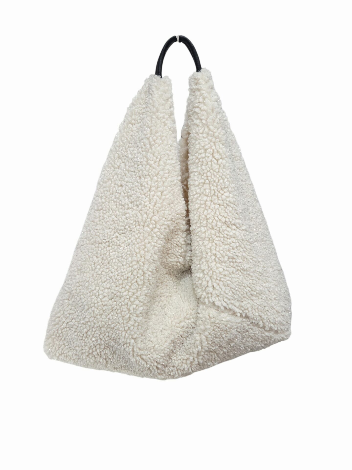 Sacca in tessuto bianca con glitter argento e manico in vera pelle,chiusura con bottone magnetico
misure H 30 L 49 ampiezza manico 35 Spedizione Gratuita Sacca in tessuto bianca con glitter argento e manico in vera pelle,chiusura con bottone magnetico
misure H 30 L 49 ampiezza manico 35 Spedizione Gratuita