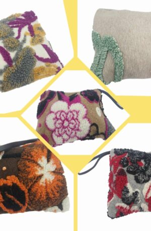 Borsette Polsiere realizzate in tessuto con polsiera in vera pelle,made italy, chiusra con zip. misure L 27 H23 Spedizione Gratuita