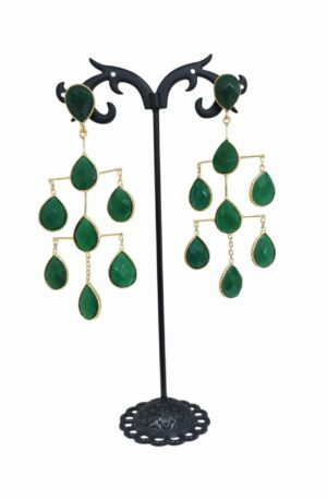 Orecchini realizzati con ottone e goccie occhio di gatto verdi lunghezza 8.5cm peso 7.4gr Spedizione Gratuita Orecchini realizzati con ottone e goccie occhio di gatto verdi lunghezza 8.5cm peso 7.4gr Spedizione Gratuita