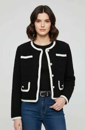 Giacca modello chanel nera e bianca con bottoni gioiello,taglia unica Spedizione Gratuita Giacca modello chanel nera e bianca con bottoni gioiello,taglia unica Spedizione Gratuita