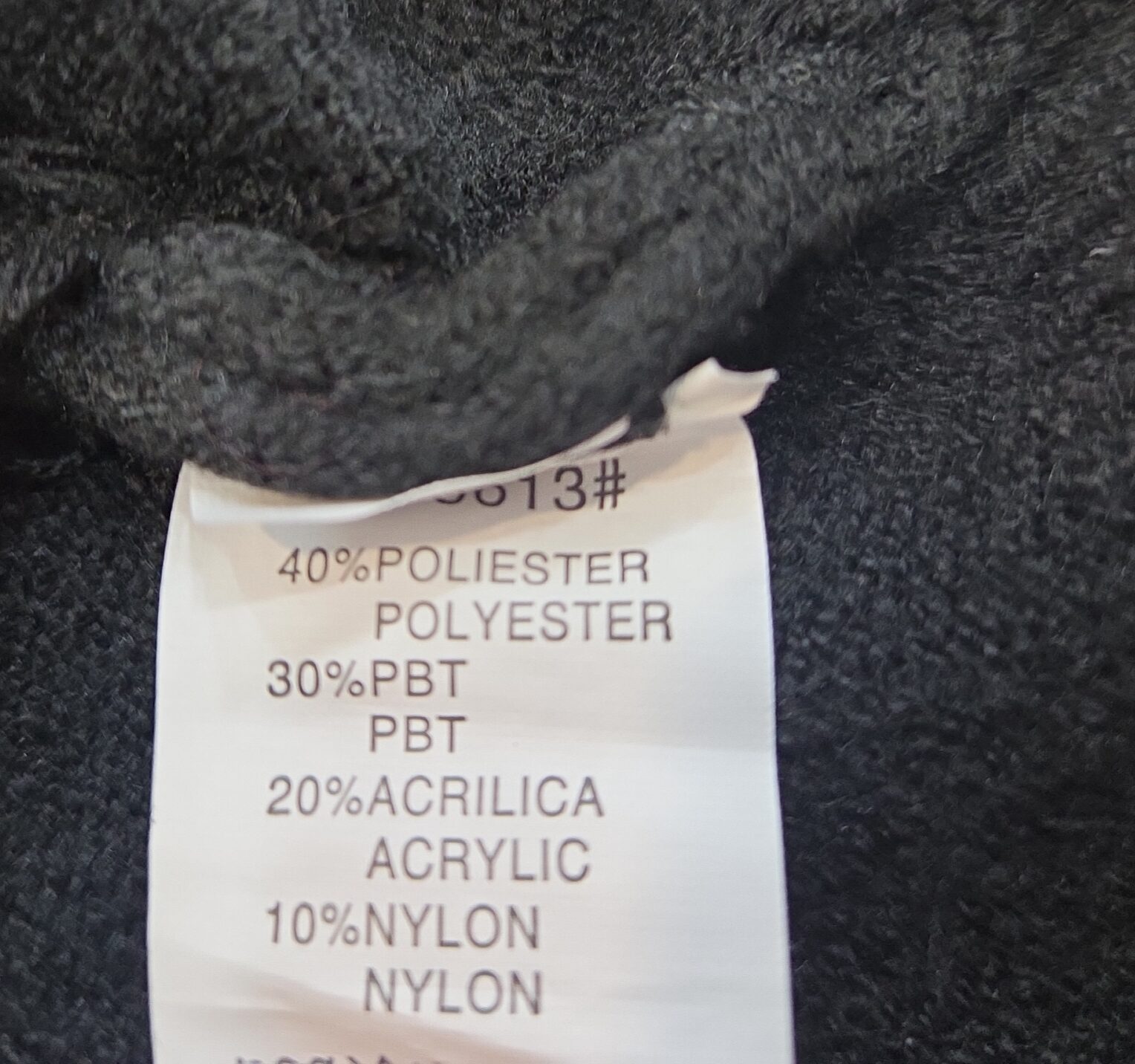 completo pantalone e maglione, taglia unica, pantalone con elastico regolabile,maglione largo comodocolori grigio con riporti neri Spedizione Gratuita completo pantalone e maglione, taglia unica, pantalone con elastico regolabile,maglione largo comodocolori grigio con riporti neri Spedizione Gratuita