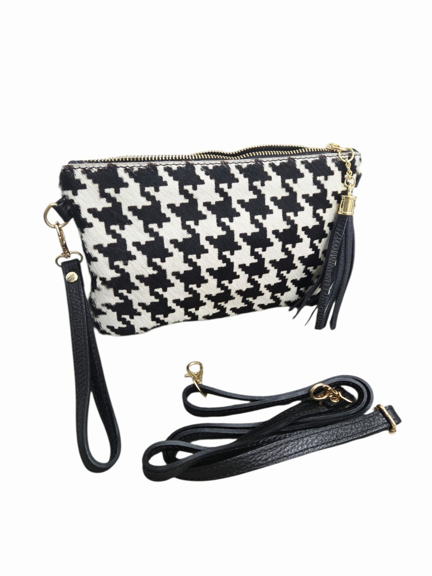 Tracollina in cavallino bianco nero e vera pelle, con polsiera, tracolla e nappina, made Italy, misure L 24 H15 Spedizione Gratuita Tracollina in cavallino bianco nero e vera pelle, con polsiera, tracolla e nappina, made Italy, misure L 24 H15 Spedizione Gratuita