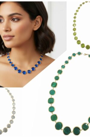 Collana girocollo realizzata con occhio di gatto vari colori contornata da ottone.  Lunghezza 50cm Spedizione Gratuita