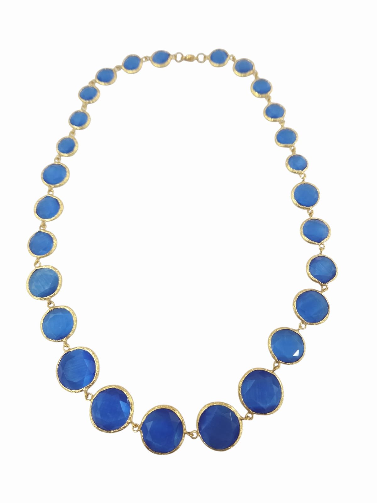 Collana girocollo realizzata con occhio di gatto vari colori contornata da ottone. Lunghezza 50cm Spedizione Gratuita Collana girocollo realizzata con occhio di gatto vari colori contornata da ottone. Lunghezza 50cm Spedizione Gratuita