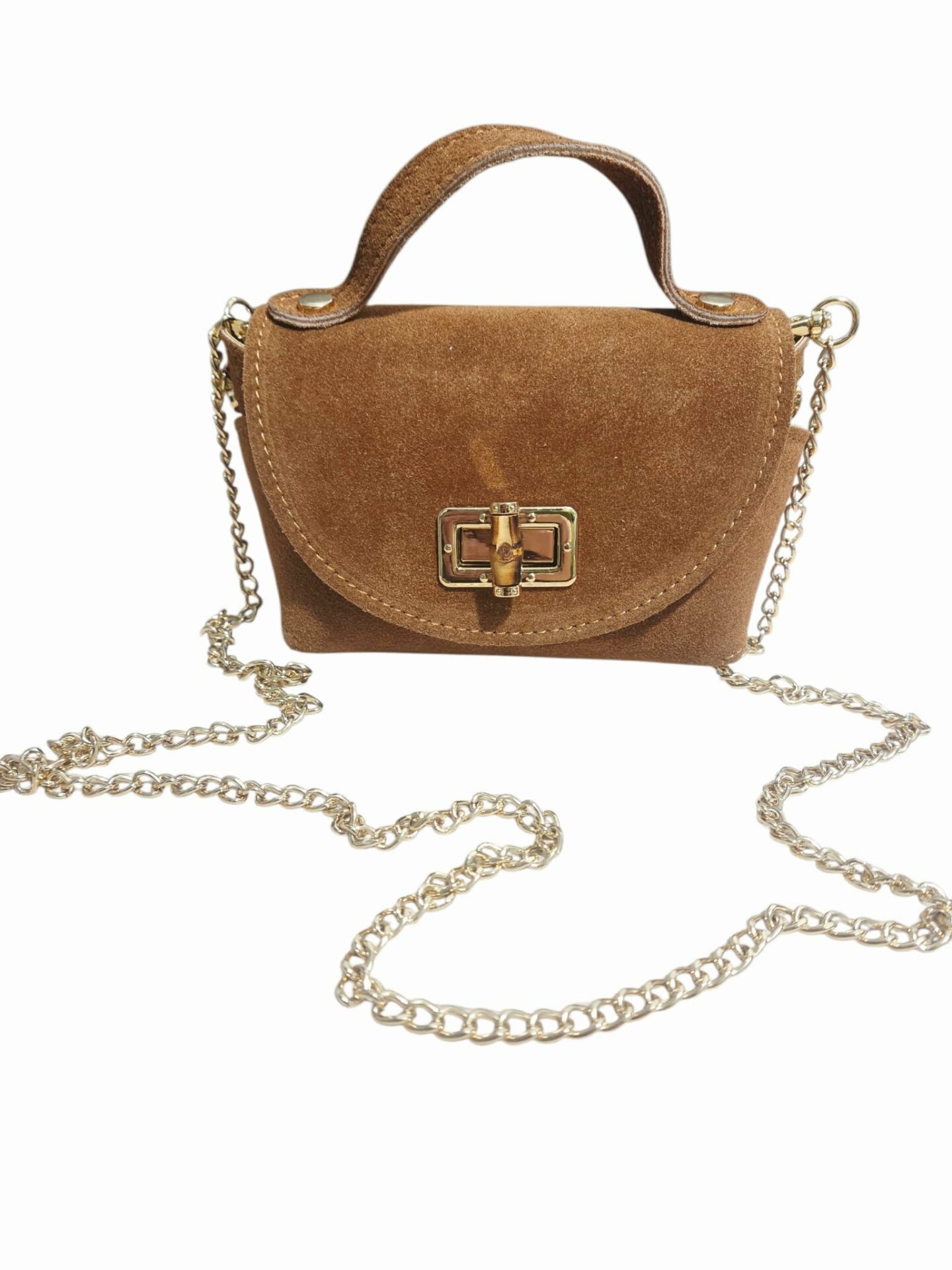 Tracollina in suede con catenella dorata,chiusura in osso. Misura L16 B8 H10.
Made Italy Spedizione Gratuita Tracollina in suede con catenella dorata,chiusura in osso. Misura L16 B8 H10.
Made Italy Spedizione Gratuita