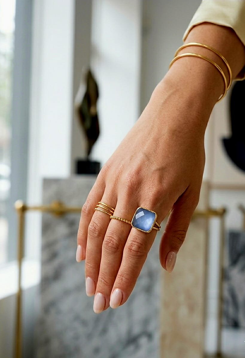 Anelli regolabili realizzati con pietra quadrata occhio di gatto ed ottone.
Misura quadrato 1,5 cm Spedizione Gratuita Anelli regolabili realizzati con pietra quadrata occhio di gatto ed ottone.
Misura quadrato 1,5 cm Spedizione Gratuita