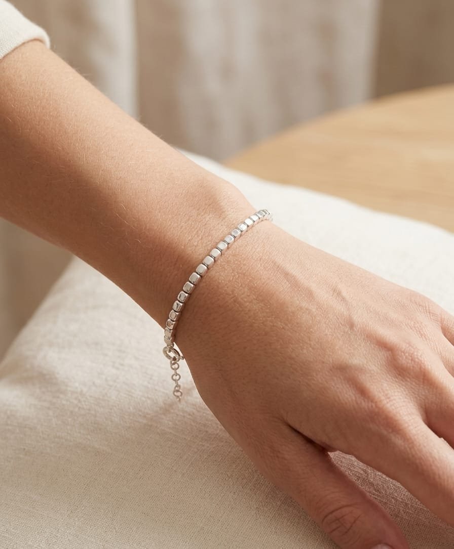 Bracciale in argento925 realizzato interamente con pepite lunghezza regolabile 22cm Spedizione Gratuita Bracciale in argento925 realizzato interamente con pepite lunghezza regolabile 22cm Spedizione Gratuita