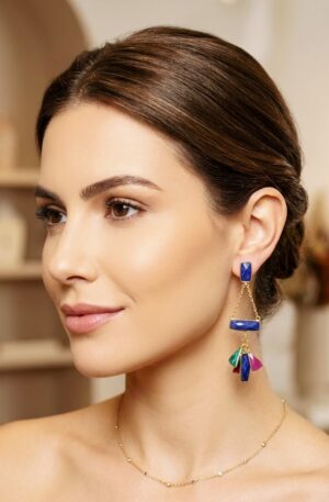 Orecchini realizzati con pietre naturali ed ottone
lunghezza 6.5cm
peso 6.7gr Spedizione Gratuita