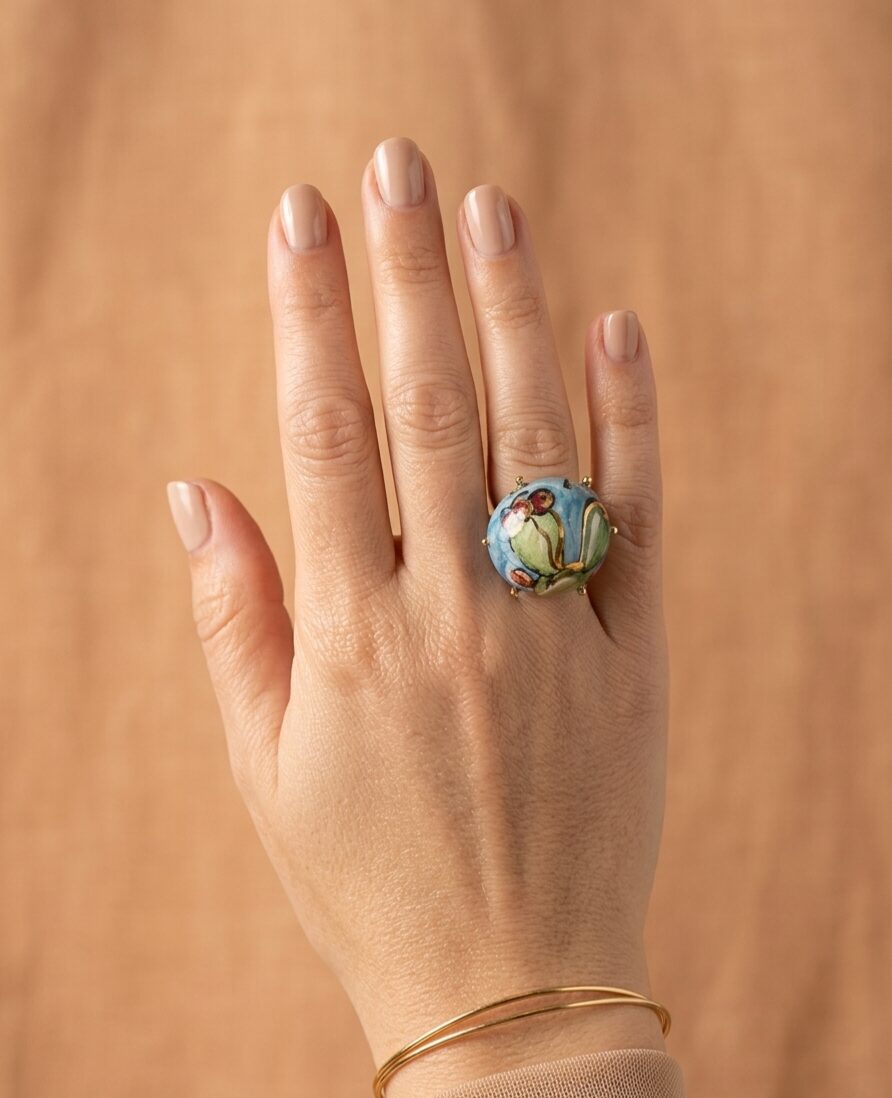 Anello regolabile su base in ottone con cactus dipinti su ceramica di Caltagirone. Spedizione Gratuita Anello regolabile su base in ottone con cactus dipinti su ceramica di Caltagirone. Spedizione Gratuita