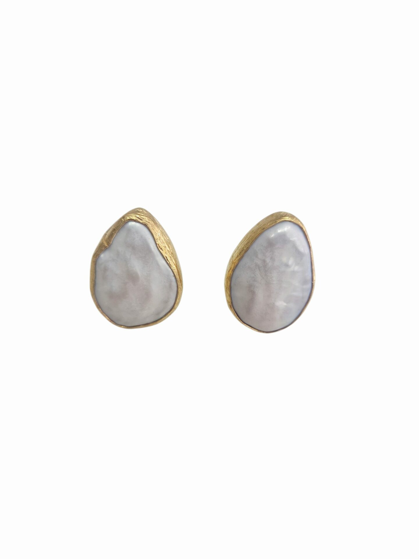 Orecchini lobo realizzati con perla scaramazza ed ottone
peso 3.6gr
lunghezza 1.5cm dall ago 2 cm totali Spedizione Gratuita Orecchini lobo realizzati con perla scaramazza ed ottone
peso 3.6gr
lunghezza 1.5cm dall ago 2 cm totali Spedizione Gratuita