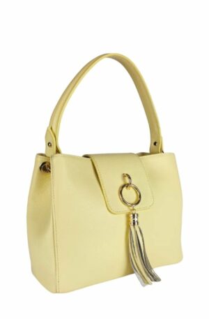 Borsa in vera pelle,made Italy,con manico ampio, pattina con cerchio dorato e nappina,chiusura con zip interno foderato con tasche interne,tasca con zip sul retro.Dotata di tracolla. misure H22 B14 L28
colore giallo pastello Spedizione Gratuita Borsa in vera pelle,made Italy,con manico ampio, pattina con cerchio dorato e nappina,chiusura con zip interno foderato con tasche interne,tasca con zip sul retro.Dotata di tracolla. misure H22 B14 L28
colore giallo pastello Spedizione Gratuita