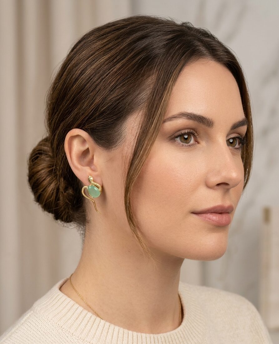 Orecchini serpentello realizzati connocchio di gatto ed ottone
lunghezza 3.5cm
peso 4.5gr Spedizione Gratuita