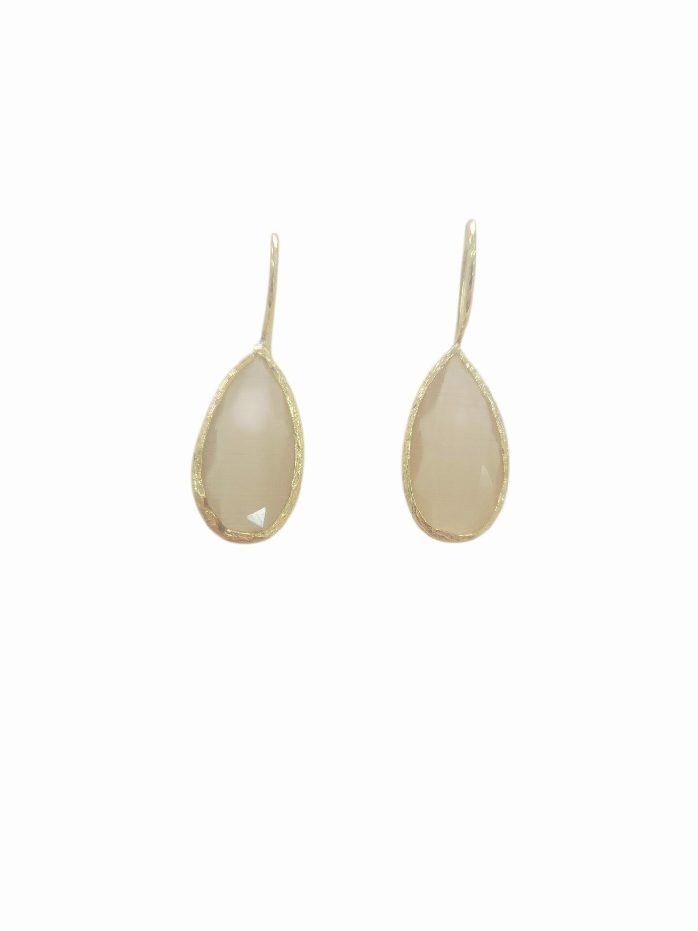 Orecchini leggermente pendenti con goccia in occhio di gatto vari colori circondata da ottone. Lunghezza 3cm Peso 1.9gr Spedizione Gratuita Orecchini leggermente pendenti con goccia in occhio di gatto vari colori circondata da ottone. Lunghezza 3cm Peso 1.9gr Spedizione Gratuita