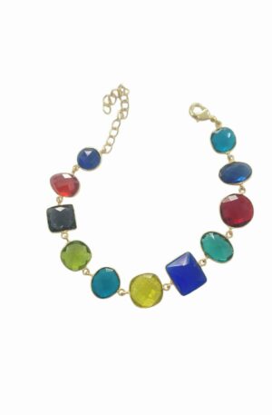 Bracciale realizzato con quarzi multicolore contornati da ottone in varie forme
Lunghezza regolabile 25cm Spedizione Gratuita