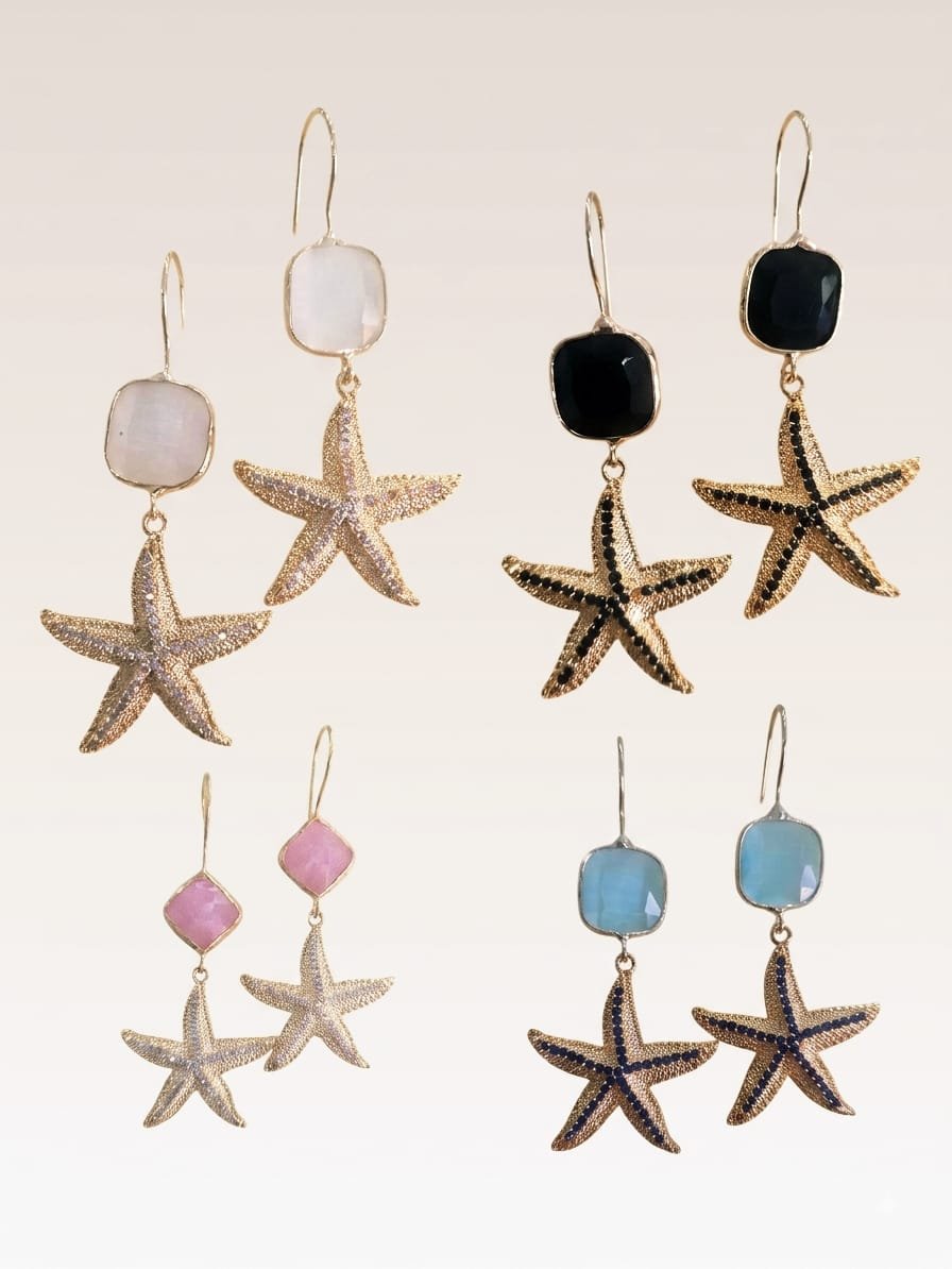Orecchini realizzati con stelle in ottone e zirconi pendenti ed occhio di gatto con monachella.
Peso 4gr lunghezza 6cm Spedizione Gratuita Orecchini realizzati con stelle in ottone e zirconi pendenti ed occhio di gatto con monachella.
Peso 4gr lunghezza 6cm Spedizione Gratuita