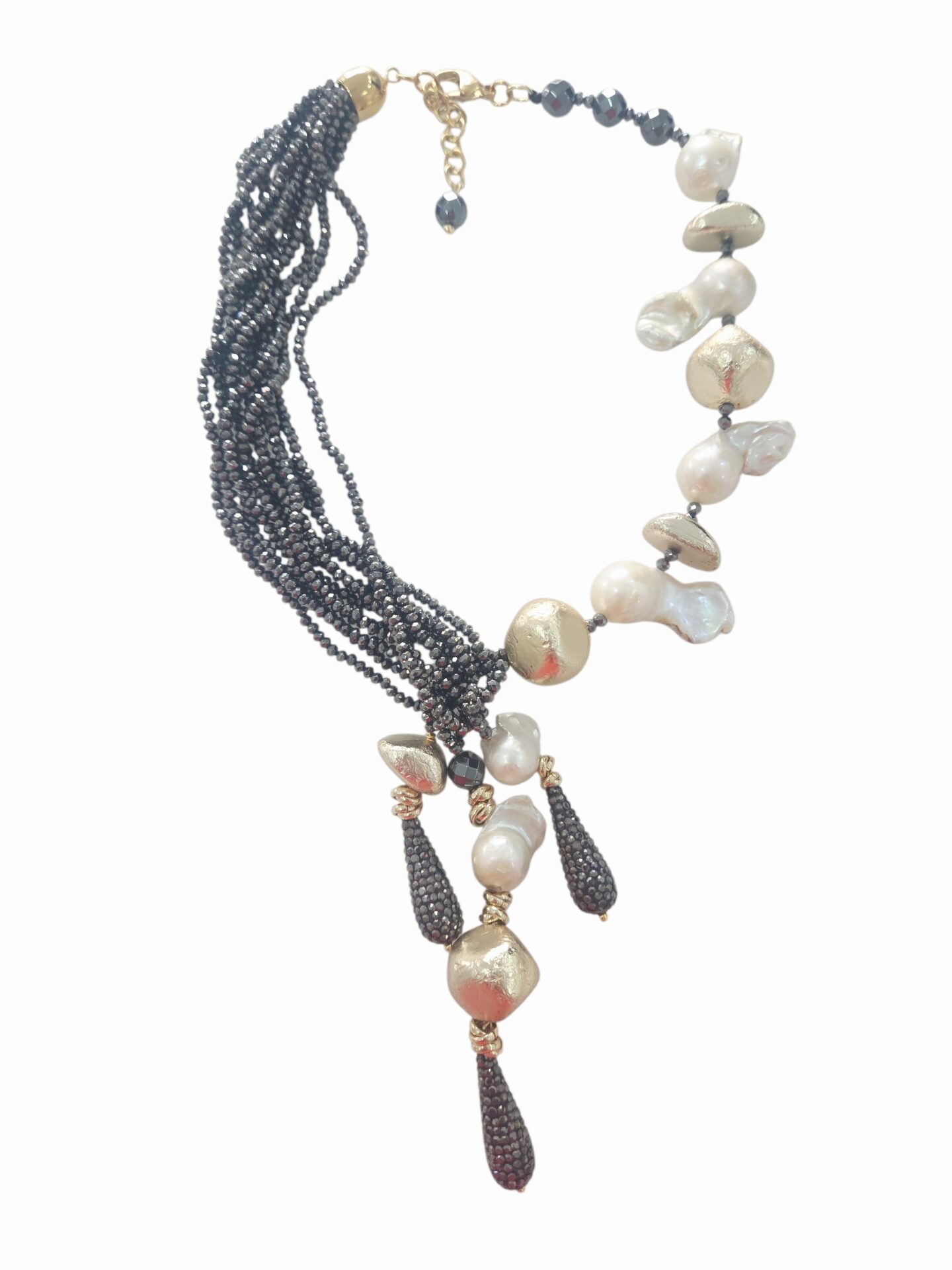 Collana girocollo realizzata con ematite, marcasite,perle scaramazze ed elementi dorati.
lunghezza regolabile 46cm Spedizione Gratuita Collana girocollo realizzata con ematite, marcasite,perle scaramazze ed elementi dorati.
lunghezza regolabile 46cm Spedizione Gratuita