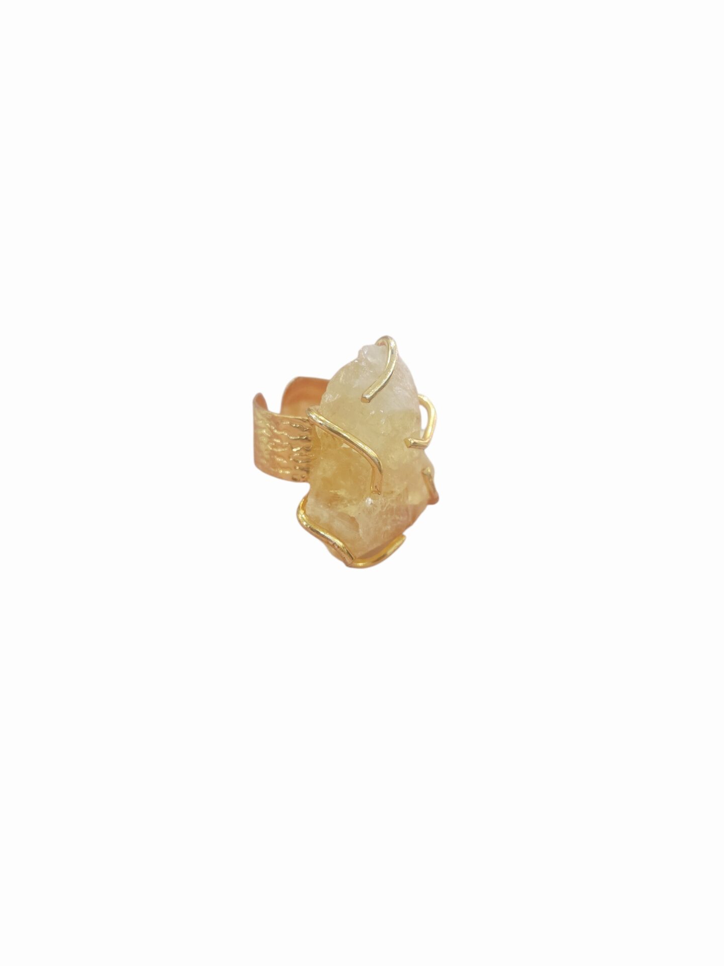 Anello regolabile realizzato con fascione in ottone battuto e quarzo citrino centrale incastonato.
grandezza pietra 3.5cm Spedizione Gratuita Anello regolabile realizzato con fascione in ottone battuto e quarzo citrino centrale incastonato.
grandezza pietra 3.5cm Spedizione Gratuita